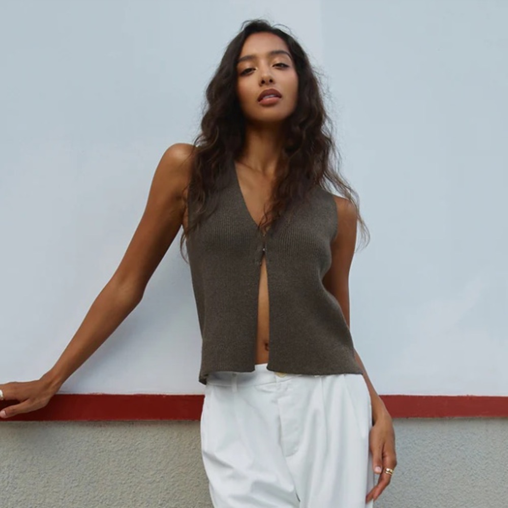 Ribbed Swrater Top by Commense
